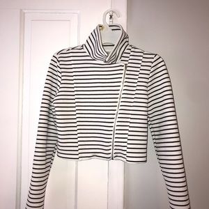 Cropped Stripped Mini-Jacket